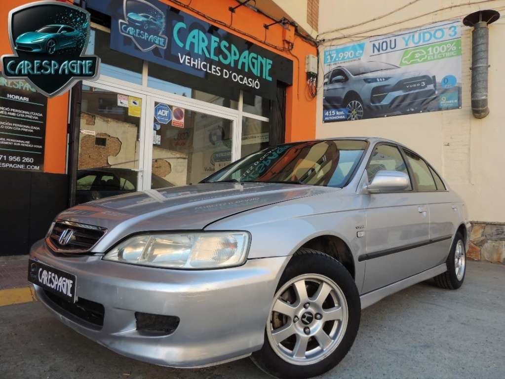 Honda Accord 1.8i LS VTEC - foto 1