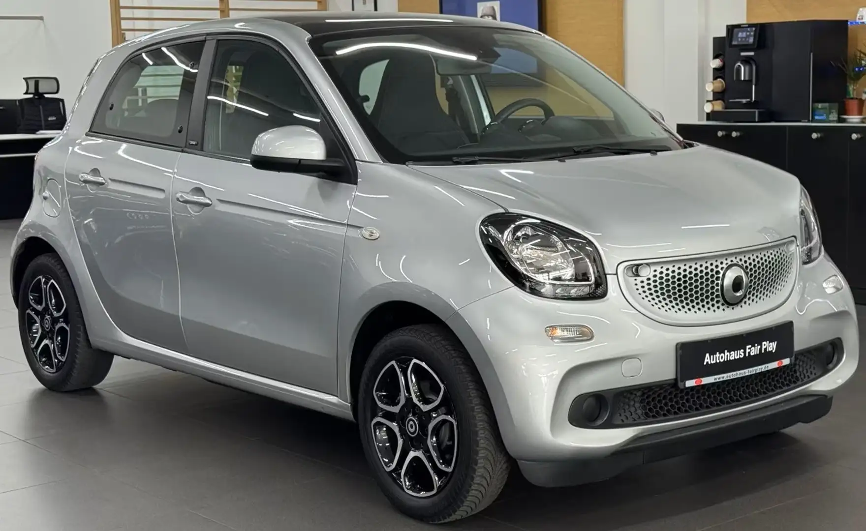 smart forFour Forfour 0.9 TURBO Prime 90cv twinamic 2019 Argent - 2