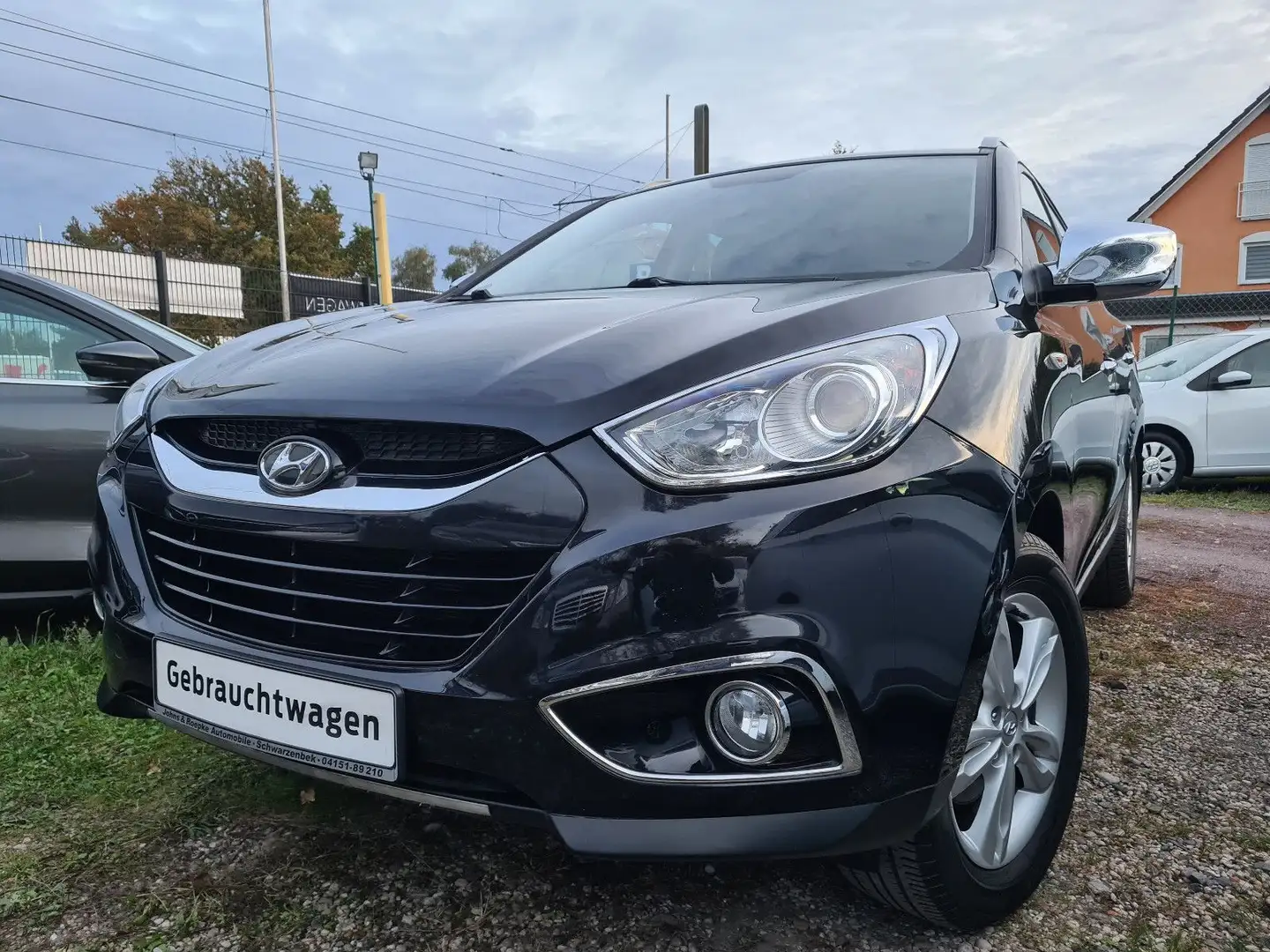 Hyundai iX35 2.0 Style 2WD * LEDER/ KLIMAAUT./ SHZ * Schwarz - 2