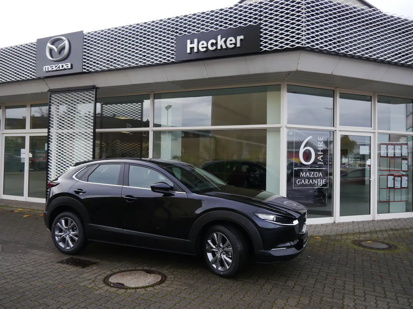 Mazda CX-30 e-SKYACTIVE G 140 AKTION GRATIS WINTERRÄDER ! Noir - 1