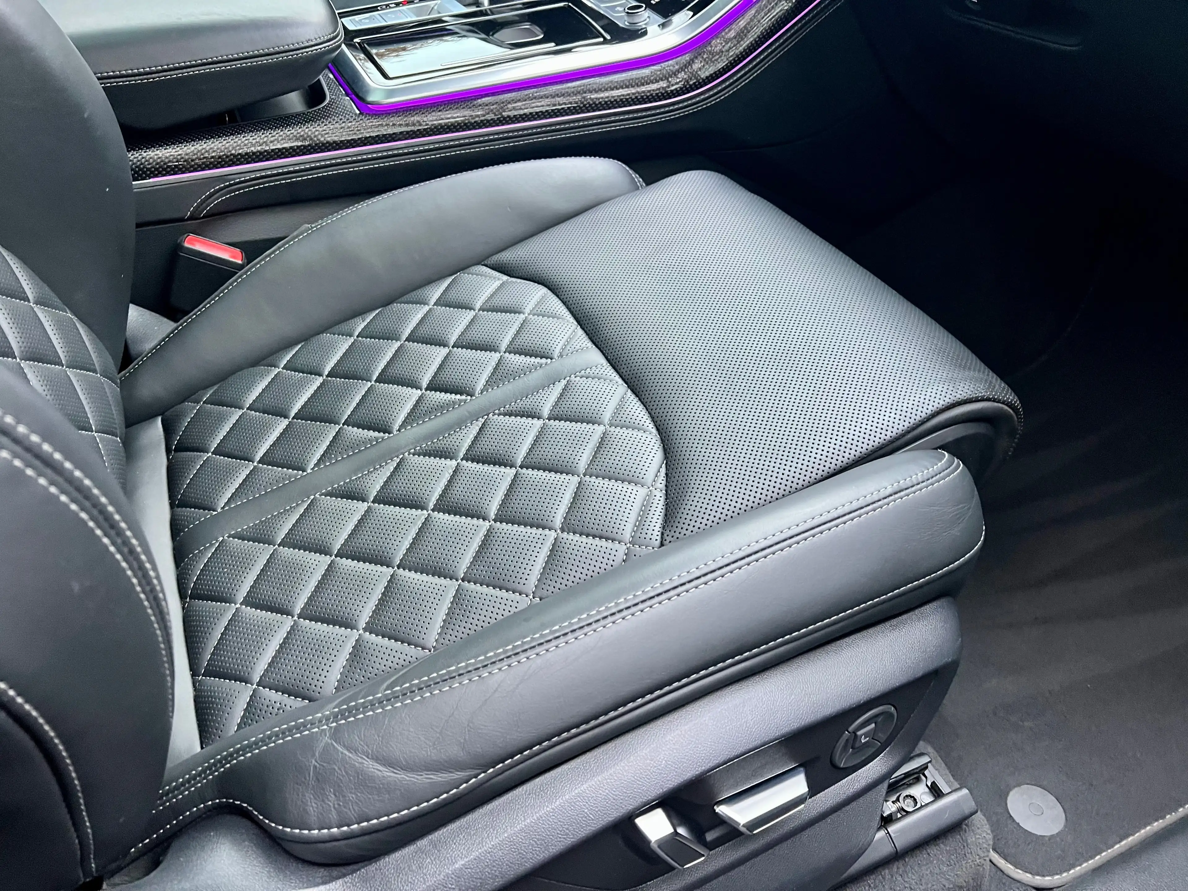 Audi SQ7 4.0TDI Quattro 435PS Black Matrix Soft-Close B&O — photo 11