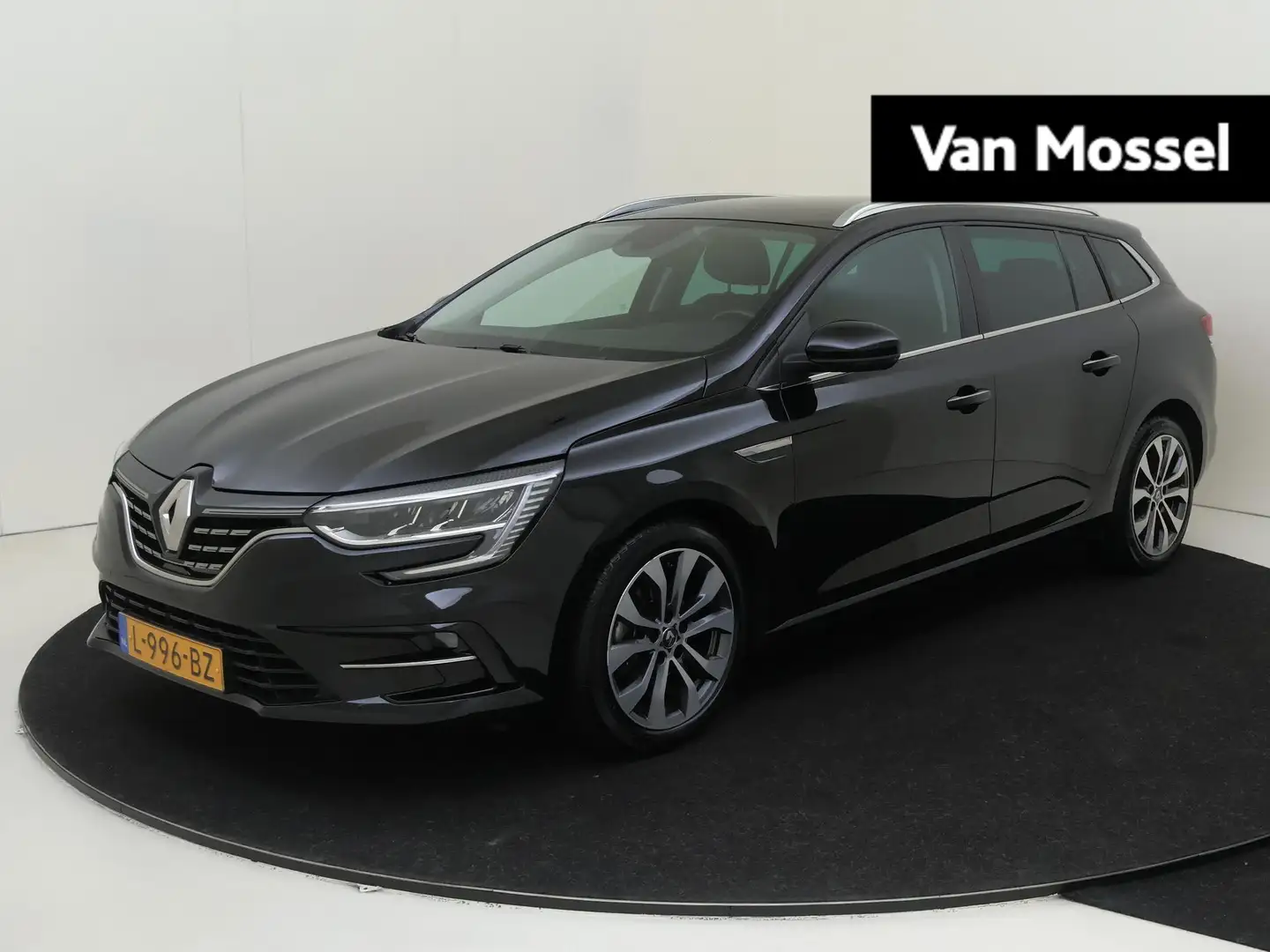 Renault Megane Estate 1.3 TCe 140 PK Intens Navigatie | Climate C Zwart - 1