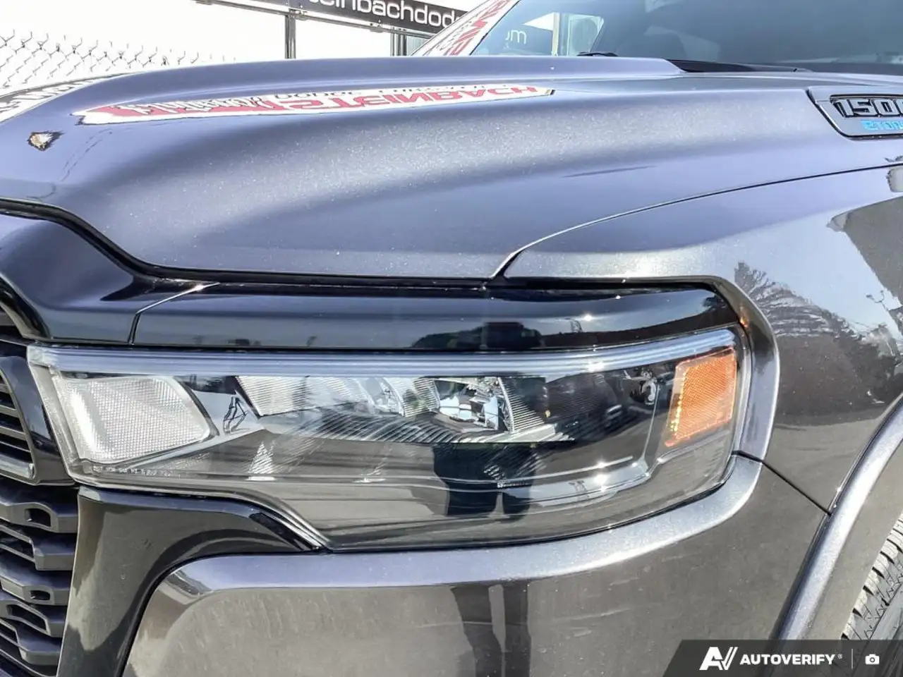 RAM 1500 снимка RAM 1500