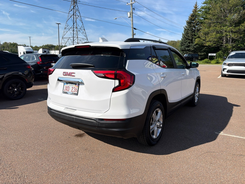 2021 GMC Terrain SLE  - Heated Seats -  Remote Start - $174 B/W — снимка 1