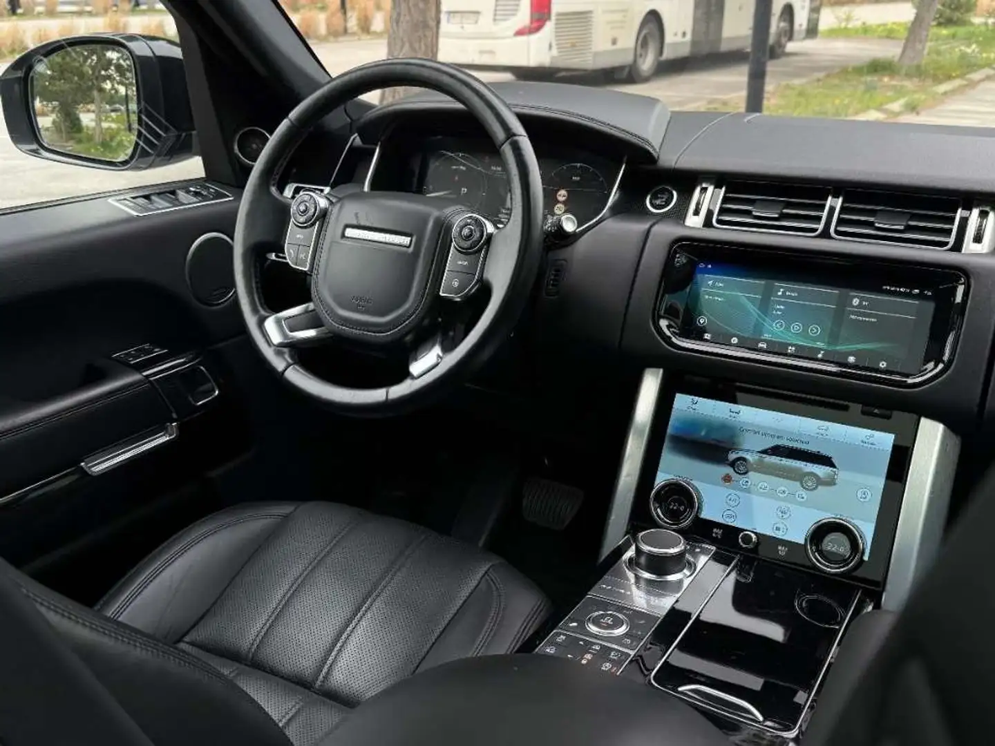 Land Rover Range Rover 3,0 TDV6 Autobiography Weiß - 2