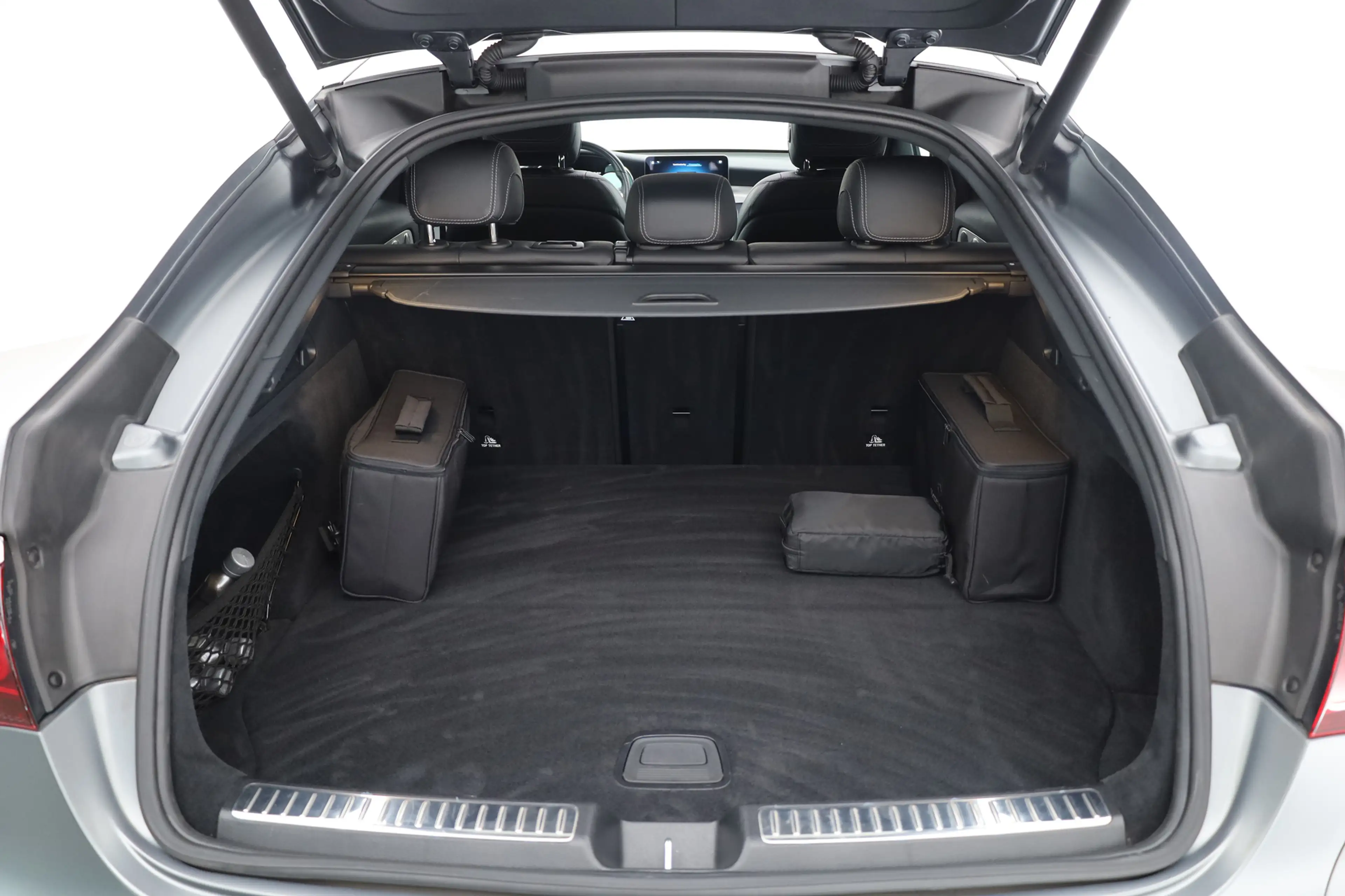 Mercedes-Benz GLC 300 Coupé 300e 4MATIC Business Solution AMG | SOH 100% — photo 46