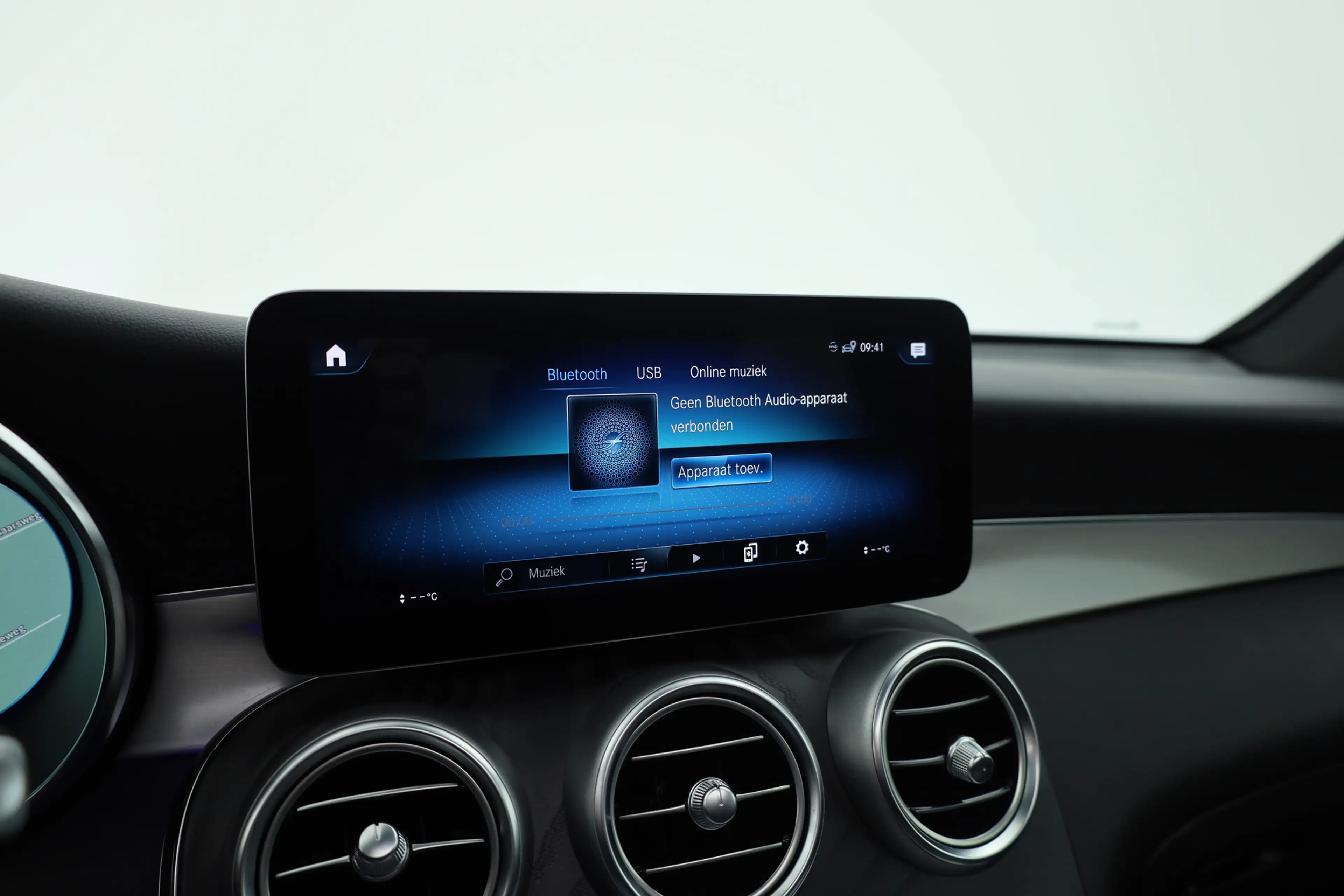 Mercedes-Benz GLC 300 Coupé 300e 4MATIC Business Solution AMG | SOH 100% — photo 26