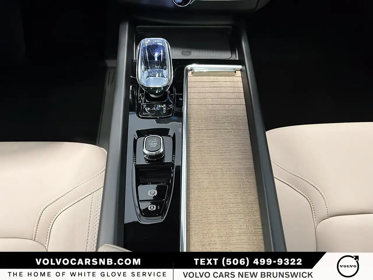 Volvo XC60 снимка Volvo XC60