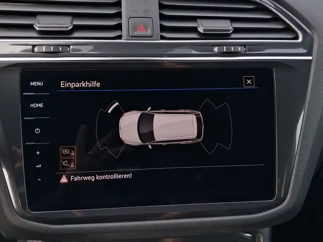 Volkswagen Tiguan Allspace view 13