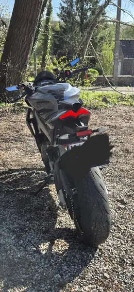 Aprilia Tuono - foto 4