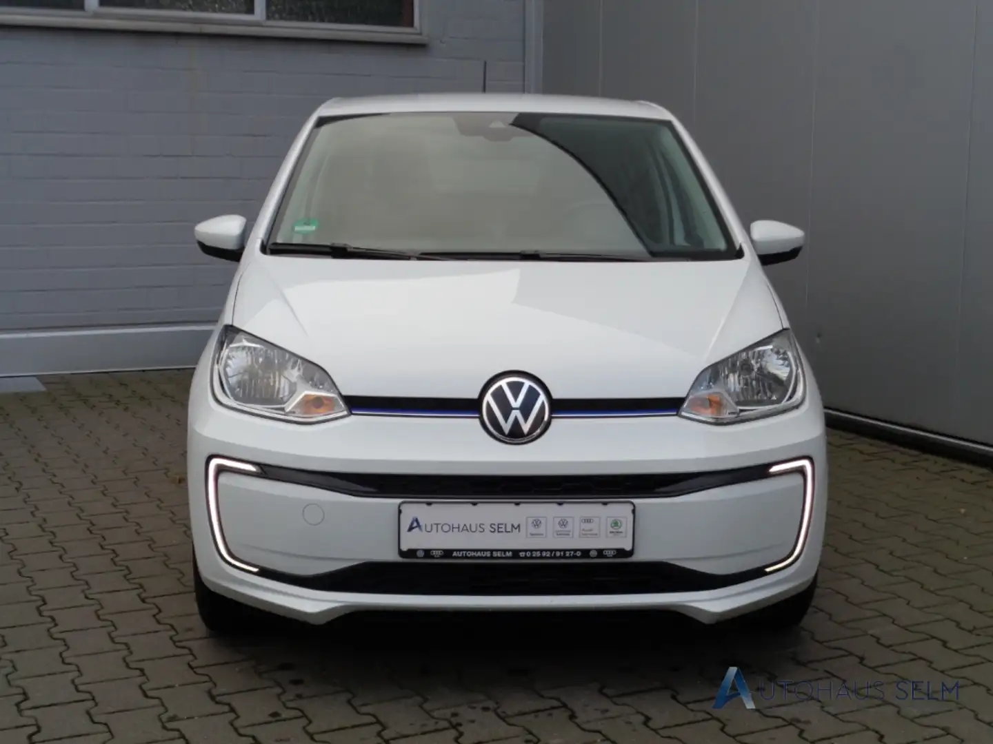 Volkswagen e-up! Edition SHZ R-KAM MAPS+MORE DAB Klimaautom Weiß - 2
