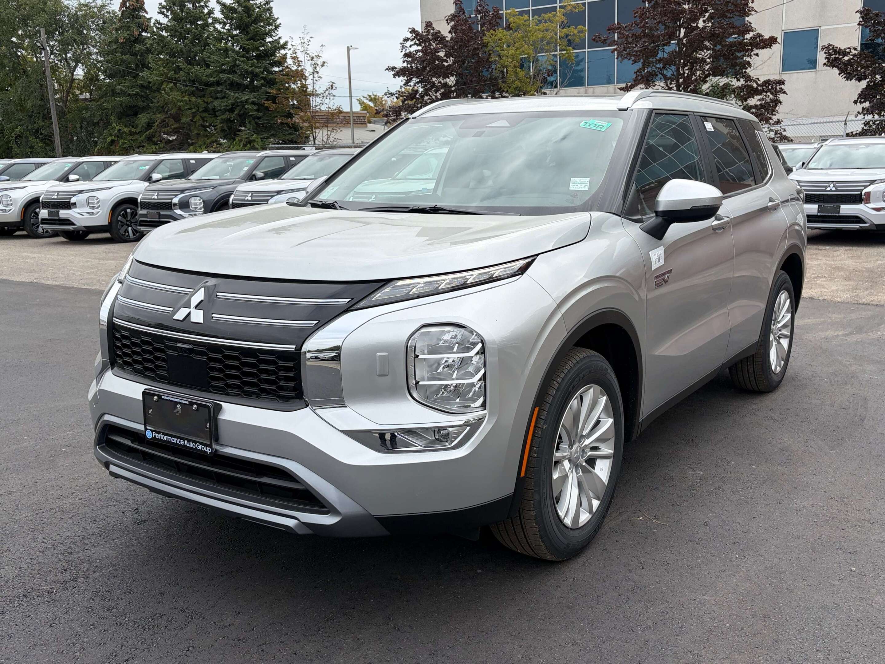 2026 Mitsubishi Outlander PHEV