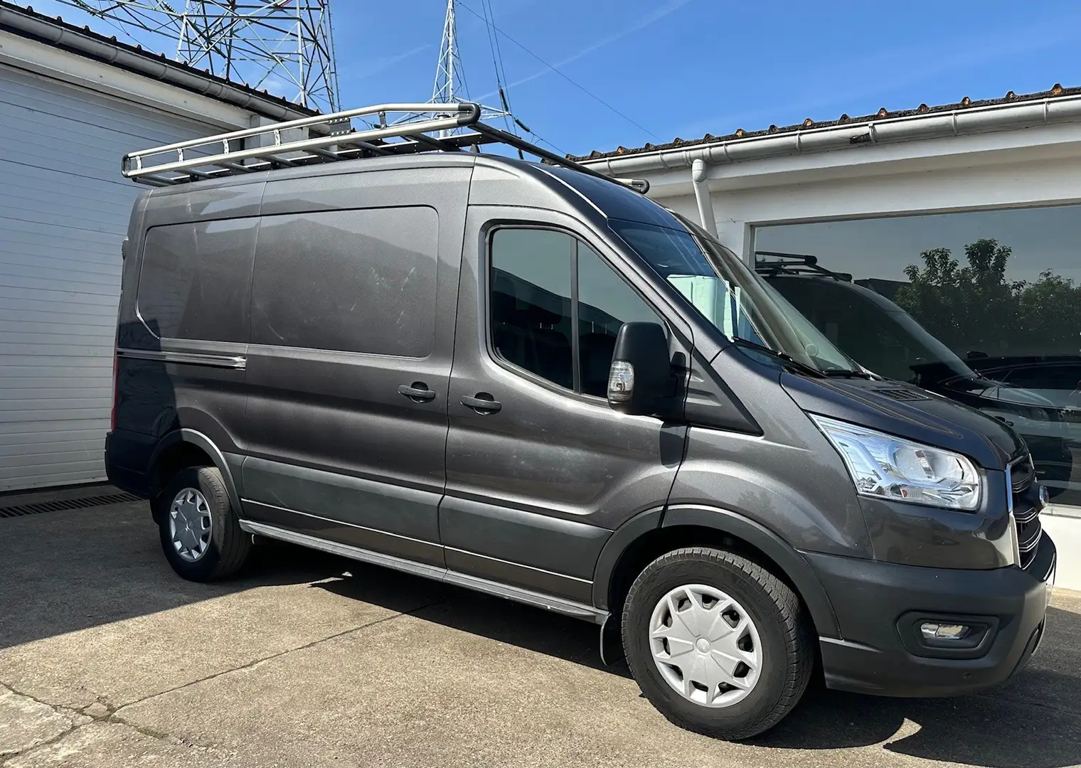 Ford Transit 2.0 TDCi L2H2 Automaat 3 Zit Led Camera Zetelverw Gris - 1