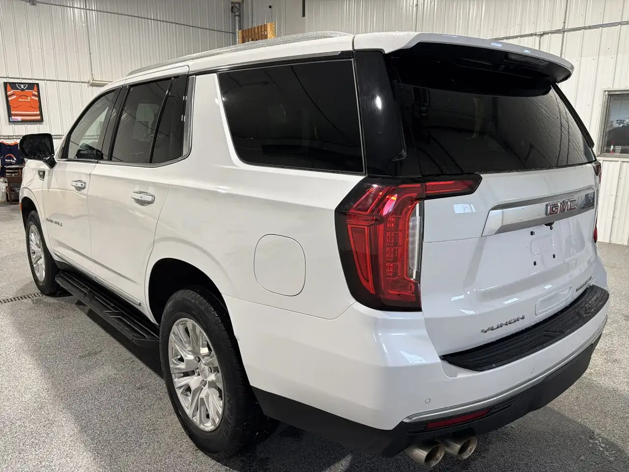 GMC Yukon снимка GMC Yukon