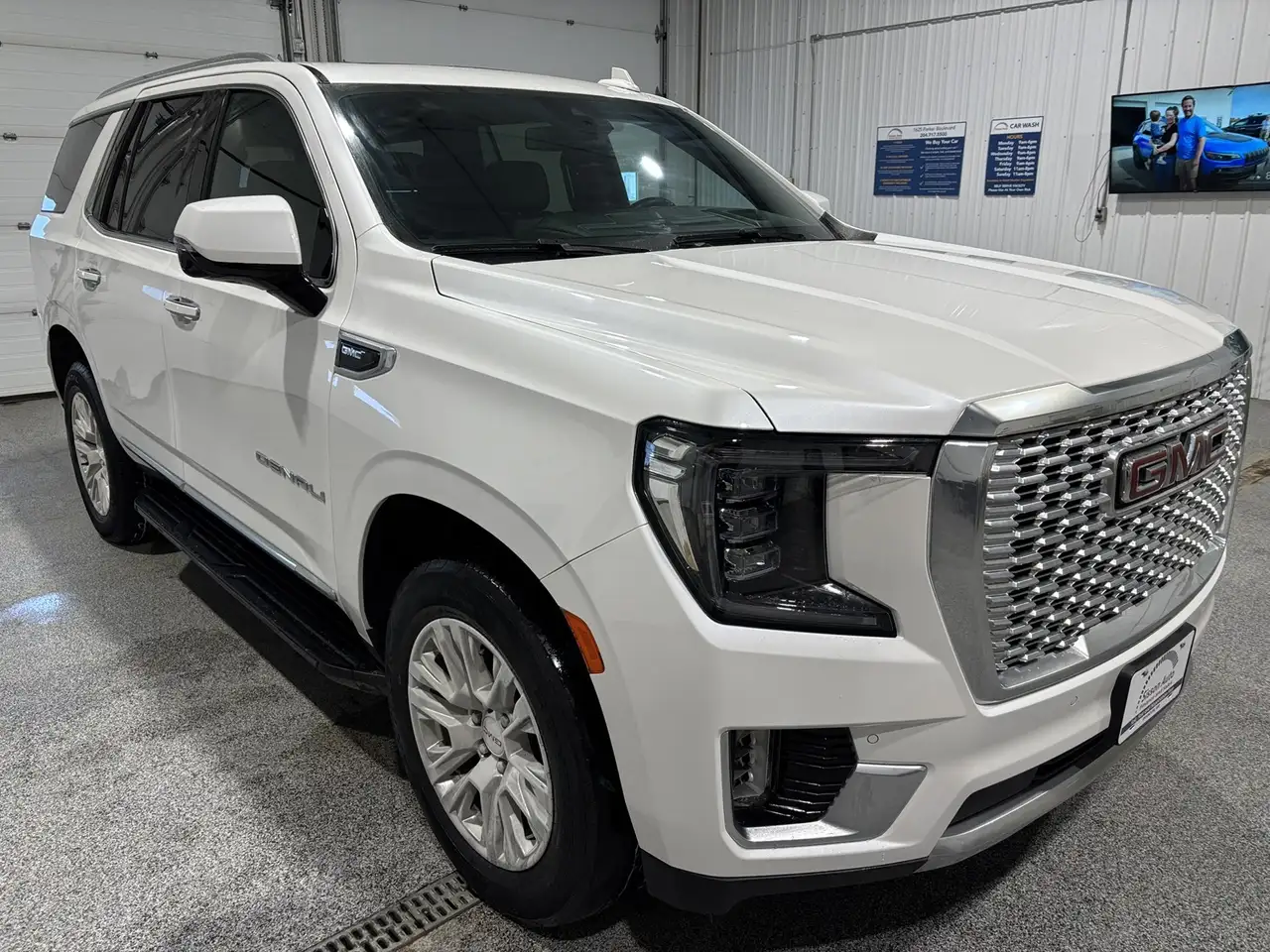 2023 GMC Yukon