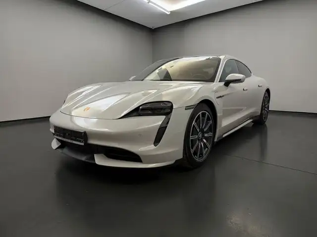 Porsche Taycan Turbo*1.HD*U_FREI*PANO*NEUZUSTAND*KREIDE