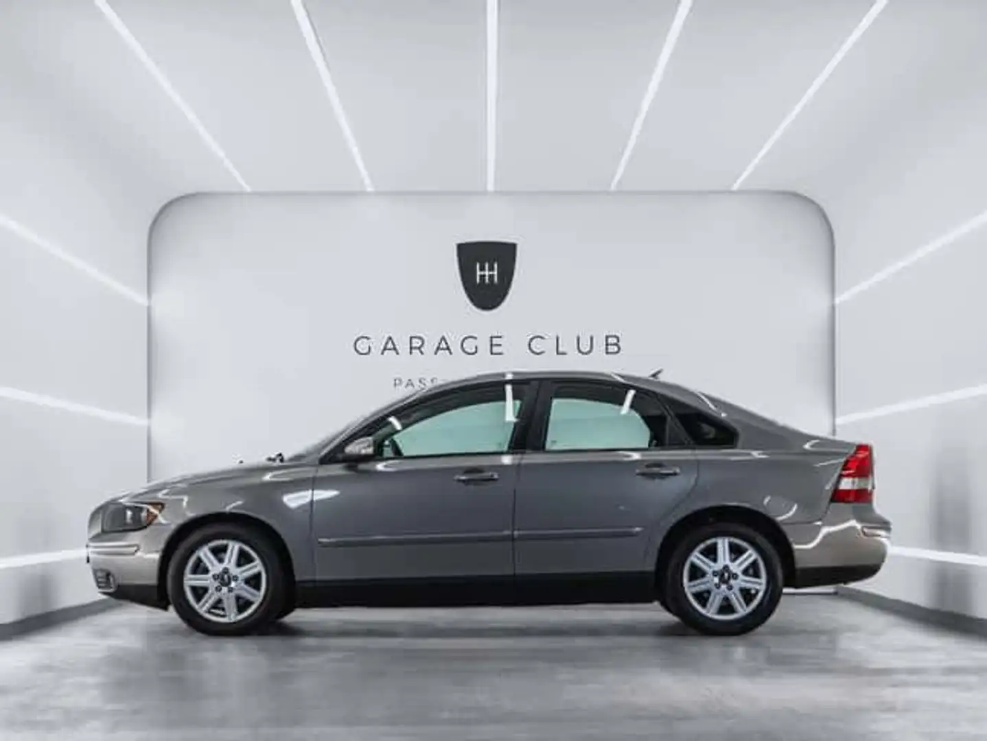 Volvo S40 2.0D Momentum - 2