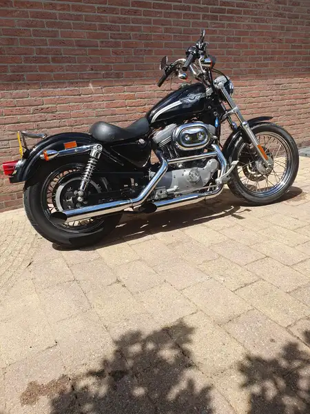 Harley-Davidson Sportster 883 - foto 5