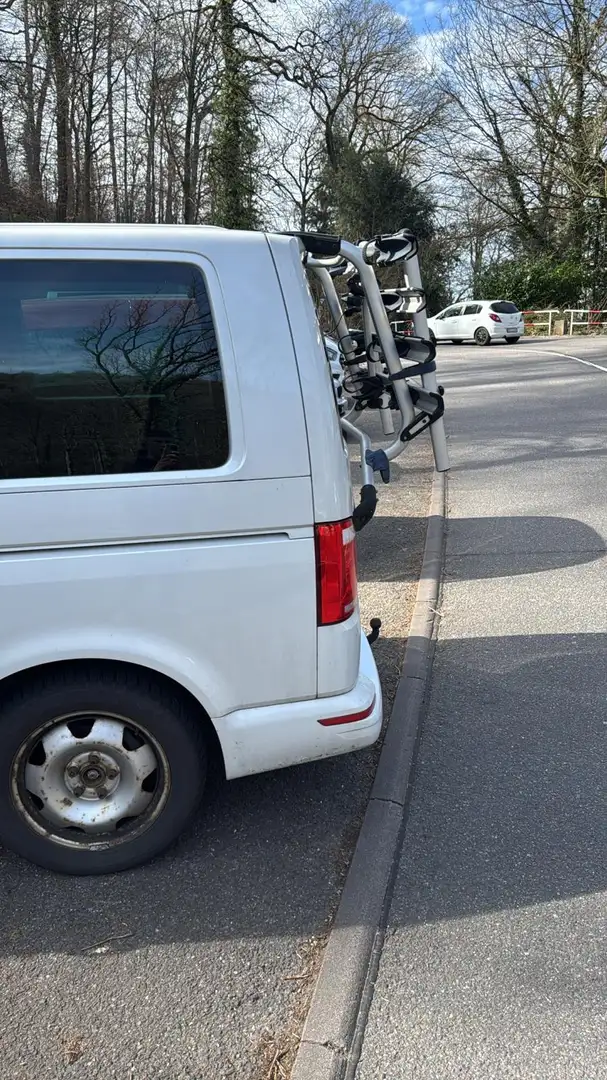 Volkswagen T6 Multivan Multivan DSG Kurz 4MOTION Highline Weiß - 2