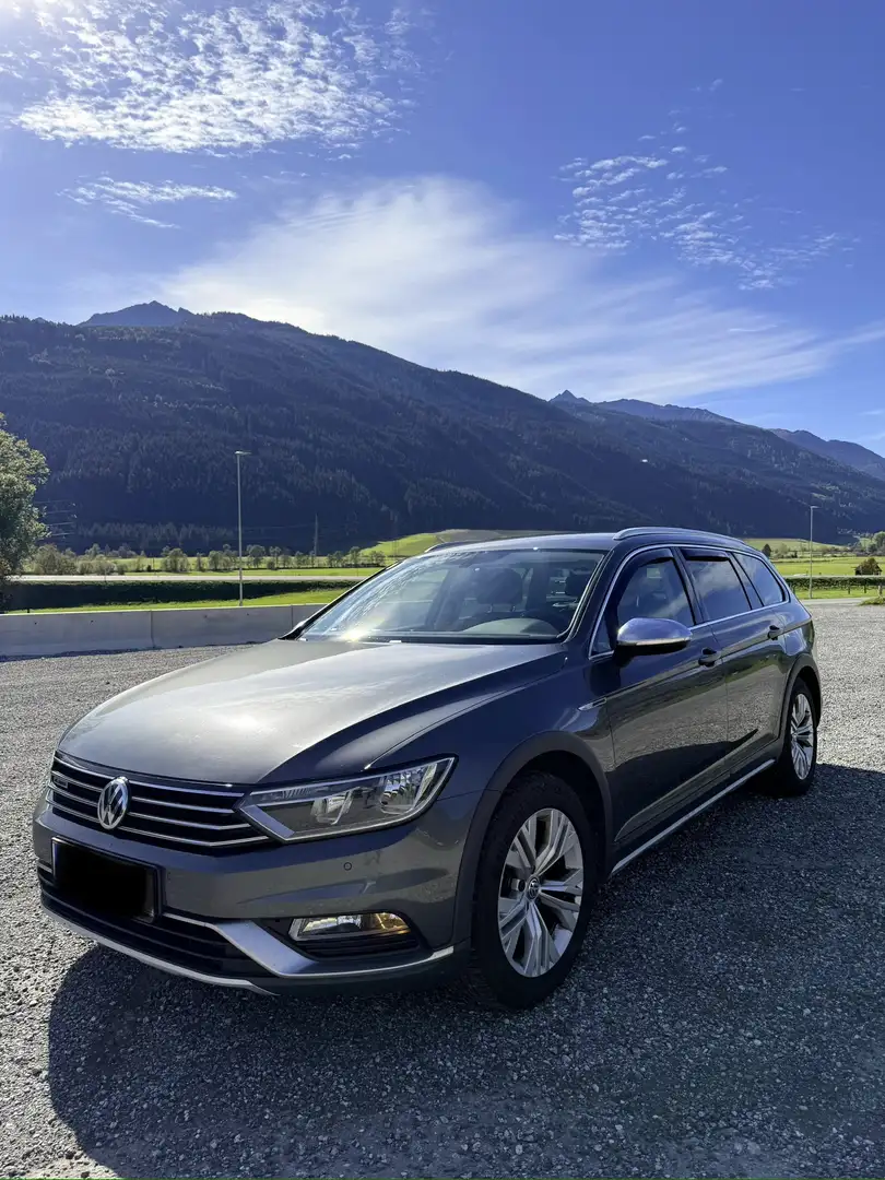 Volkswagen Passat Alltrack BMT 2,0 TDI SCR 4Motion - 1