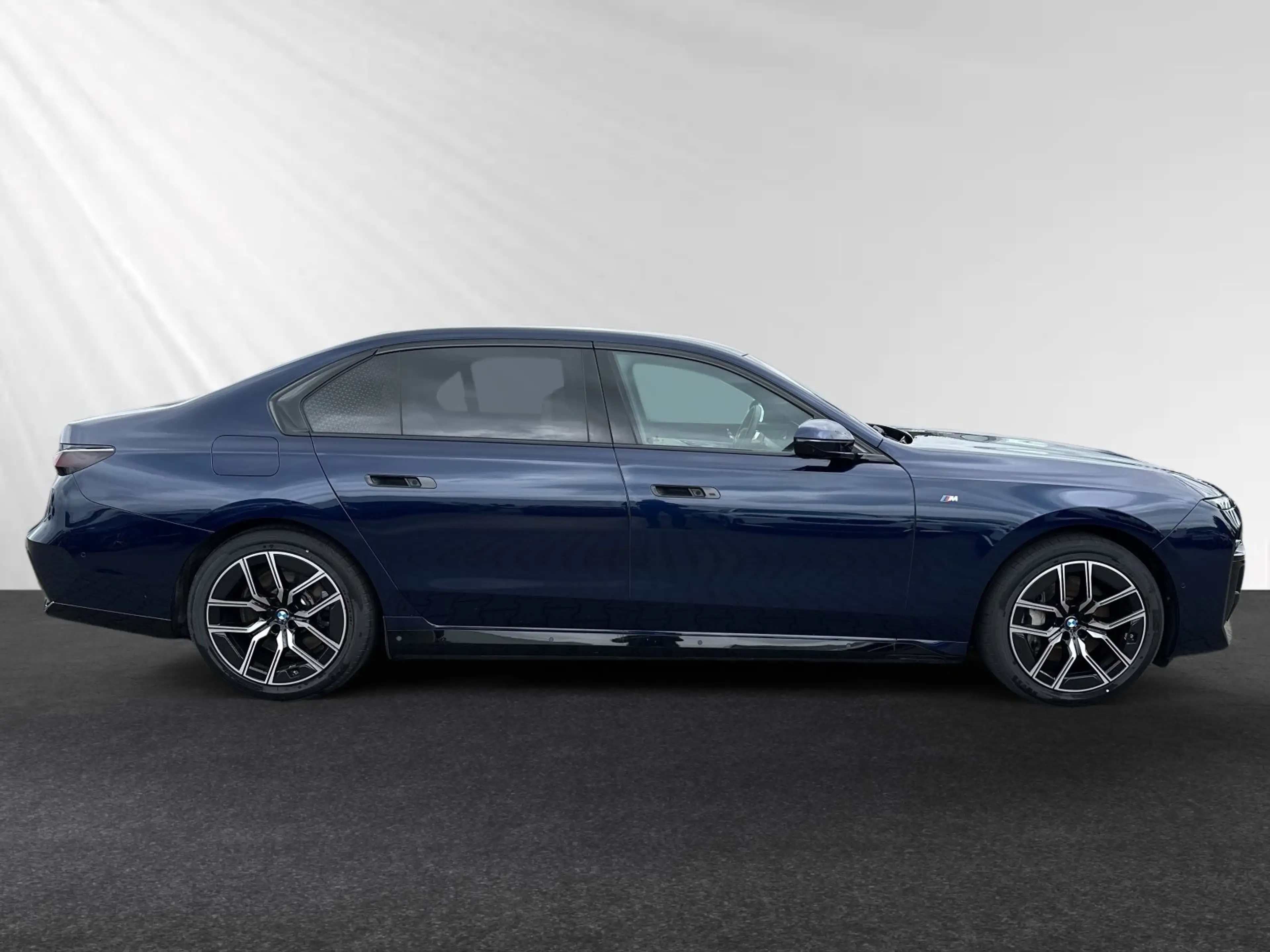 BMW i7 eDrive50 M Sport|Massage|DA-Prof.|PA-Prof. — photo 2