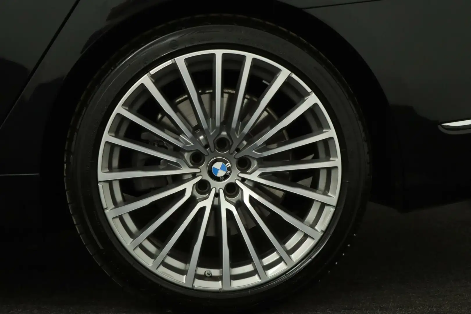 BMW 745 7-serie 745e 394PK High Executive M-Sport, Pano, L Noir - 2
