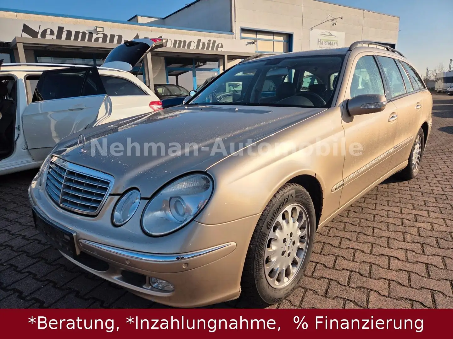 Mercedes-Benz E 220 E T-Modell E 220 T CDI Beige - 1
