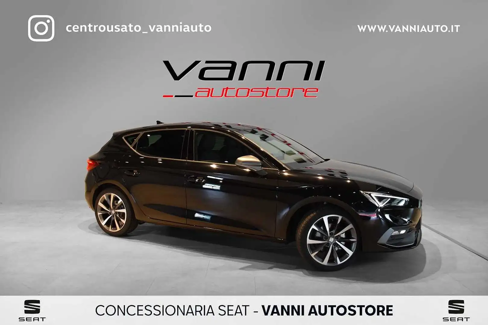 SEAT Leon e-Hybrid Leon 1.5 hybrid 116 CV DSG FR mHEV Nero - 1