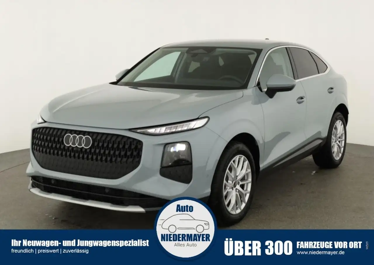 Audi Q3 Sportback TFSI quattro, AHK, Navi, AreaView, Side,