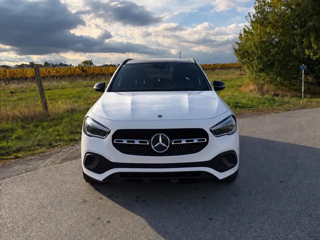 Mercedes-Benz GLA 180