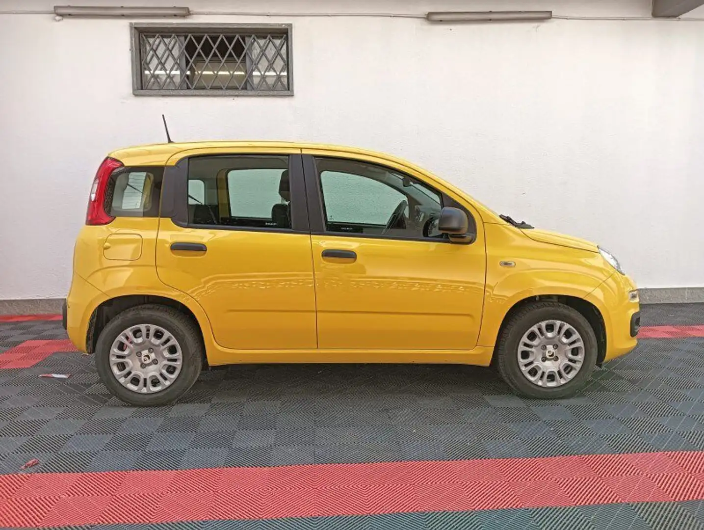Fiat Panda Panda 1.0 FireFly S&S Hybrid Pandina Giallo - 2