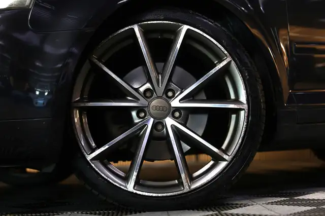 Audi A3 view 4