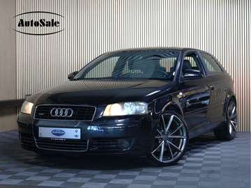 2.0 FSI Turbo quattro Ambition 19"LMV PANO CRUISE