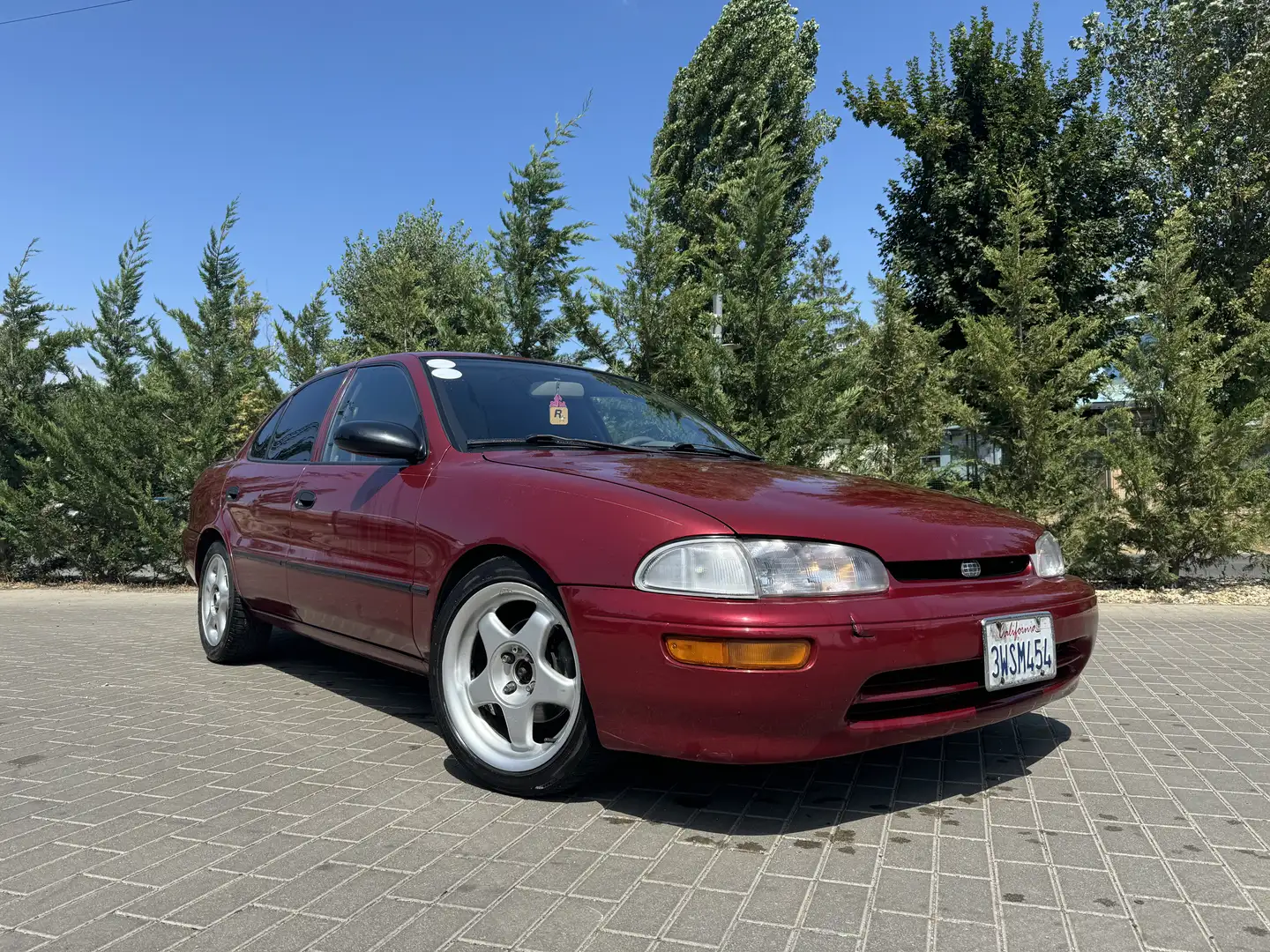Toyota Corolla GEO PRIZM 1.6 Automatic from California - 1