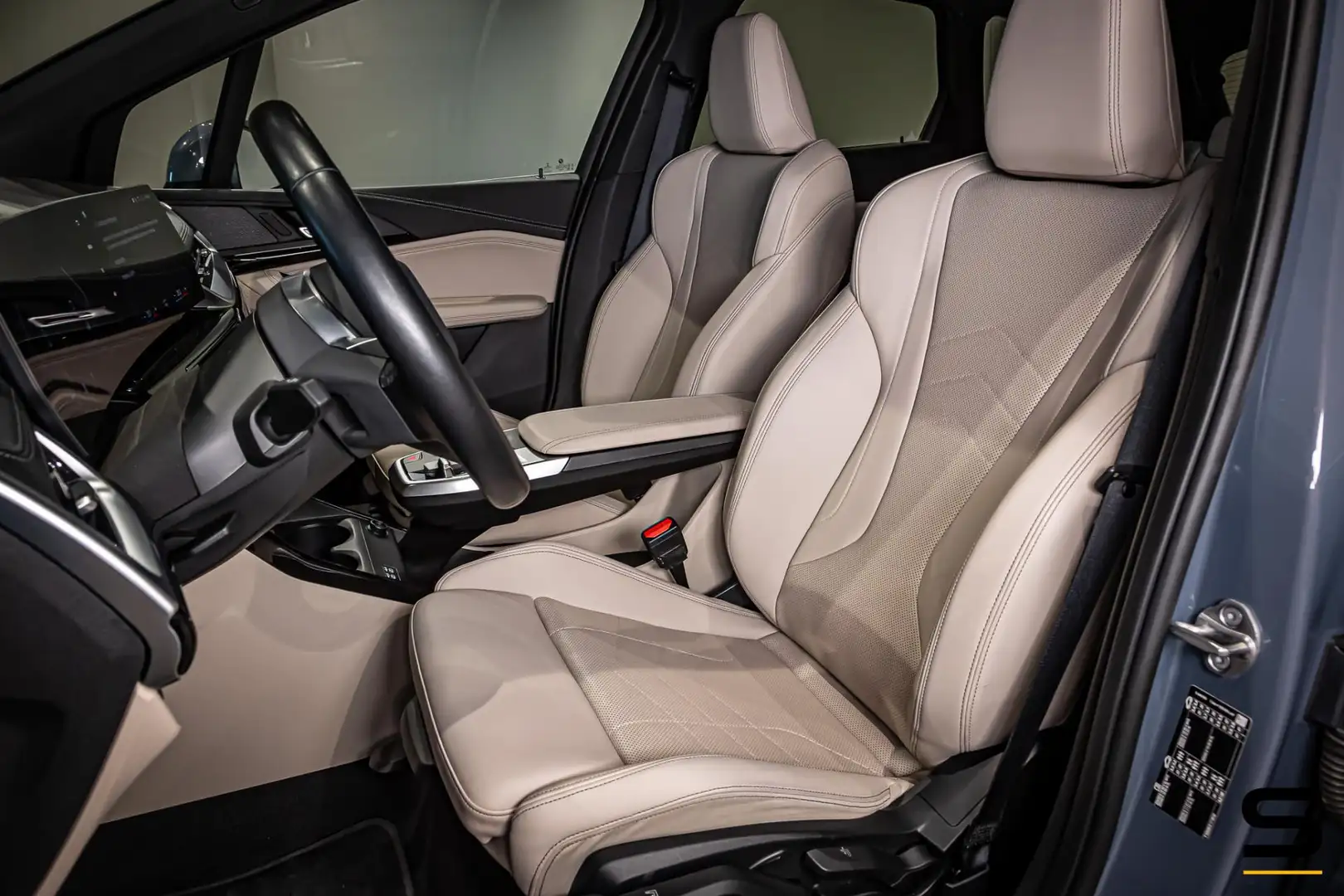 BMW 220 2-serie Active Tourer 220i|NAP|Trekhaak|Leder|HUD| Grijs - 2