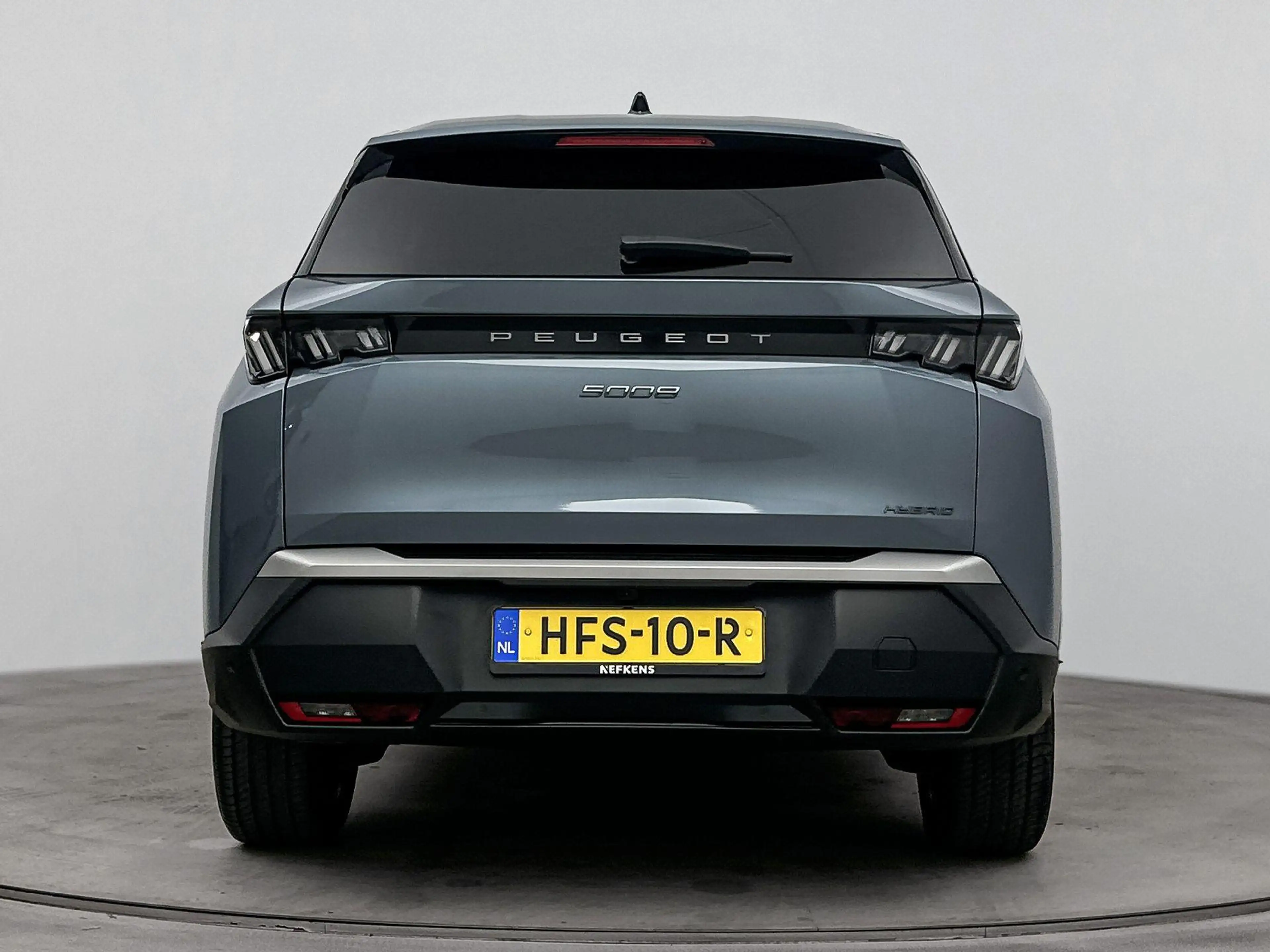 Peugeot 5008 1.2 Hybrid 145pk Allure | 360 camera | Adaptieve c — photo 4