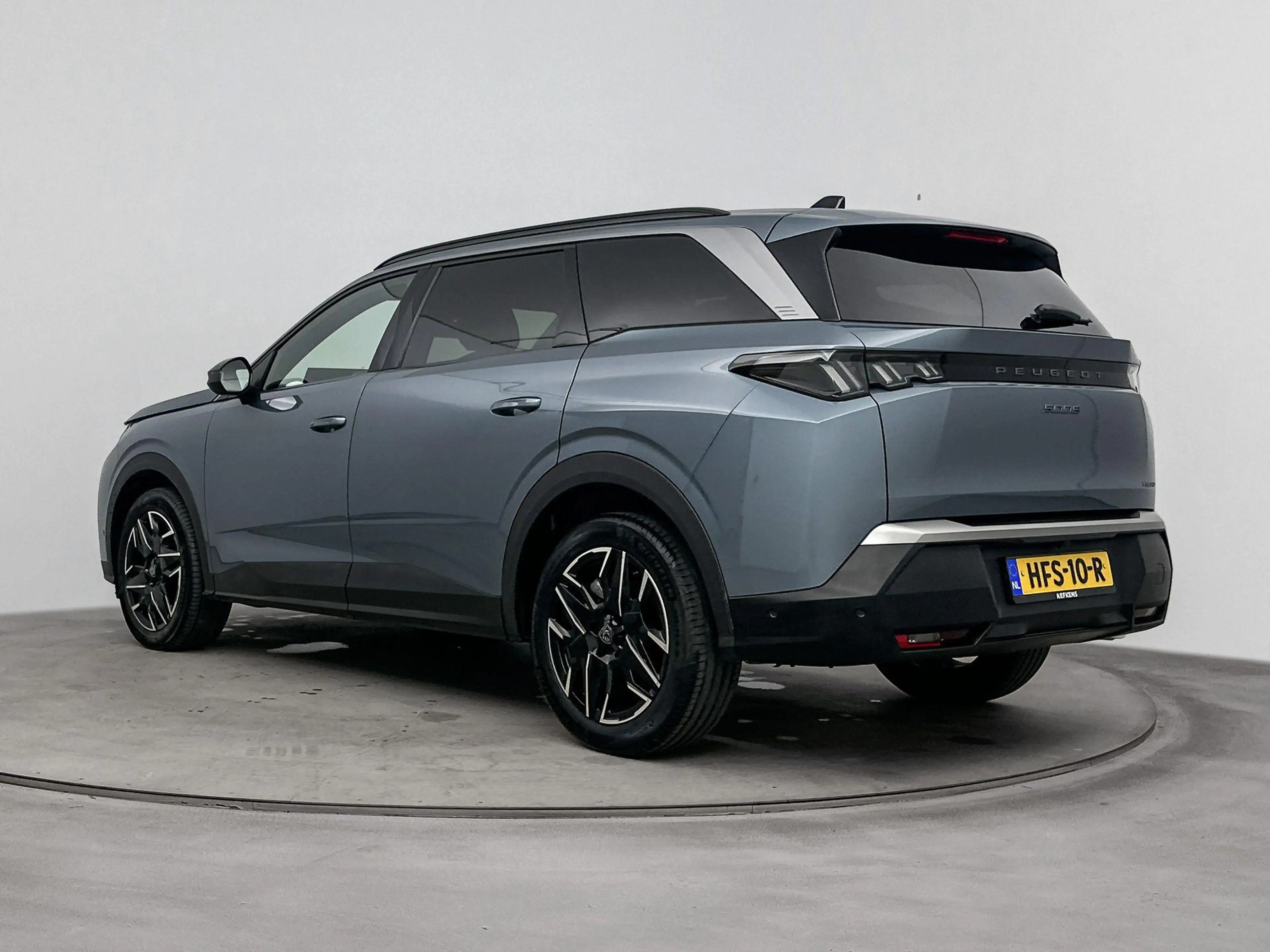 Peugeot 5008 1.2 Hybrid 145pk Allure | 360 camera | Adaptieve c — photo 3