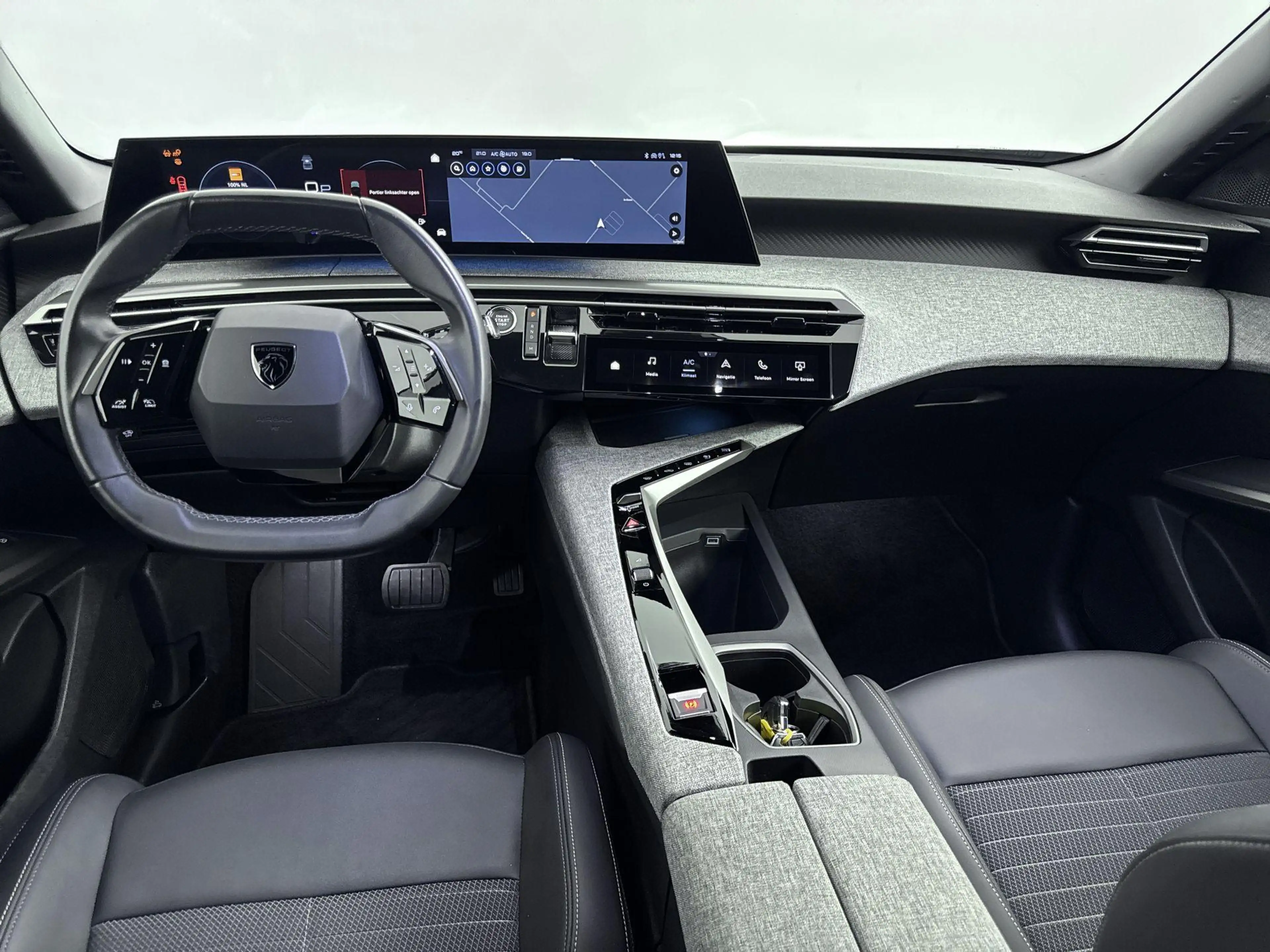 Peugeot 5008 1.2 Hybrid 145pk Allure | 360 camera | Adaptieve c — photo 11