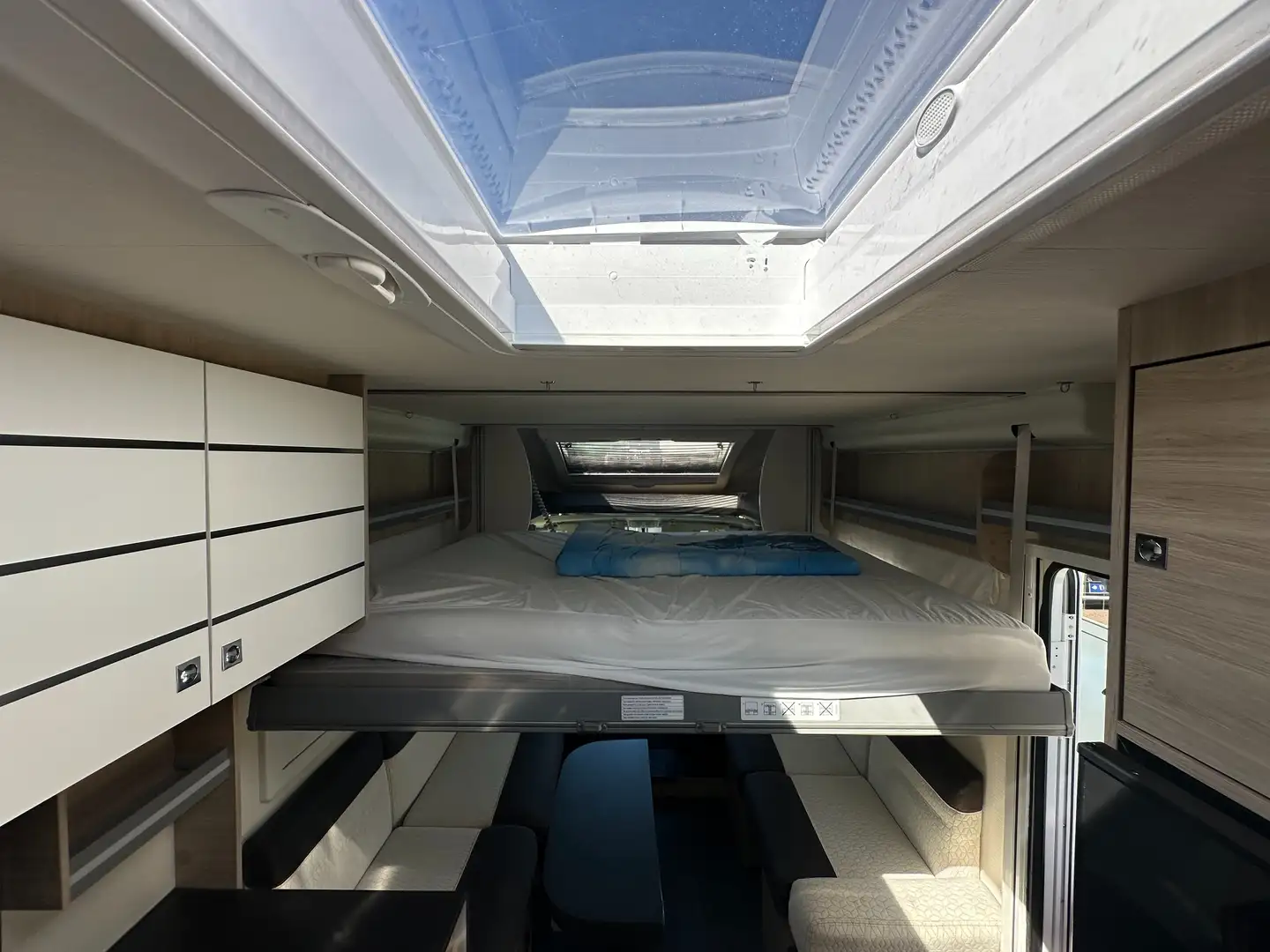 Fiat Ducato Challenger VIP 260 Automatic Blanc - 2