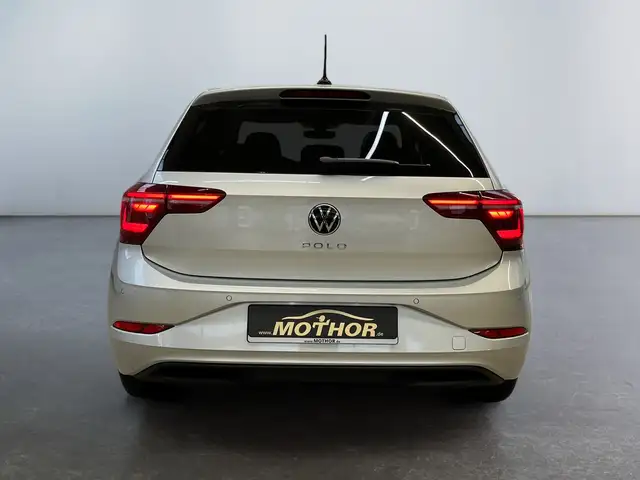 Volkswagen Polo view 5