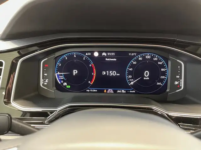 Volkswagen Polo view 12