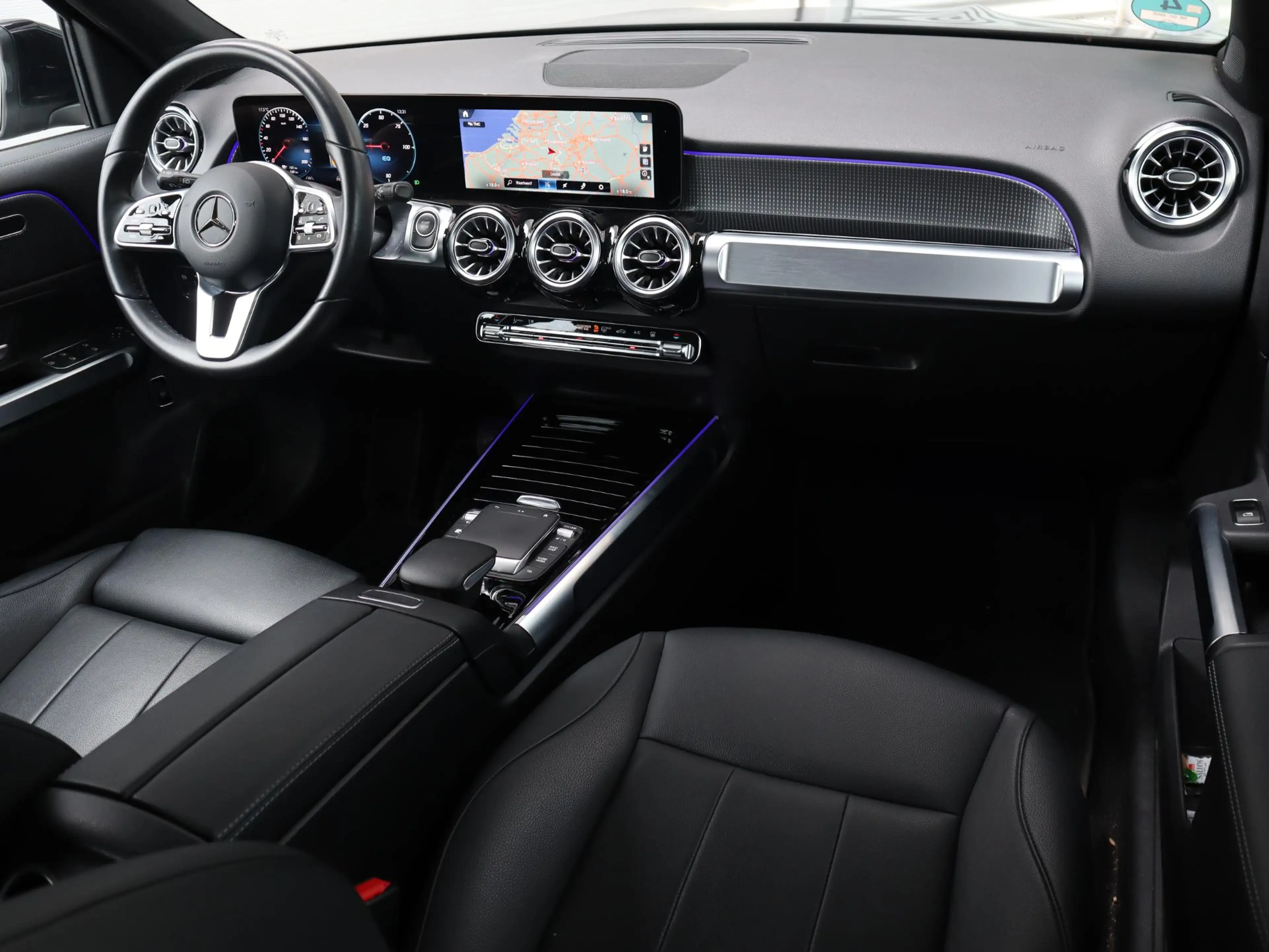 Mercedes-Benz EQB 250 Luxury Line 67 kWh — photo 3