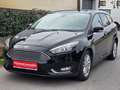 Ford Focus Titanium Kombi Schwarz - thumbnail 1
