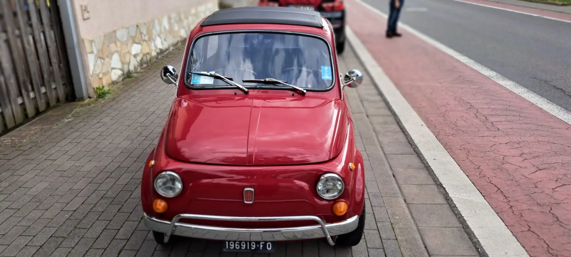 Oldtimer Fiat 500L Roşu - 1