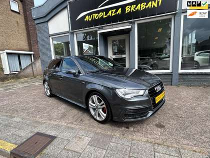 Audi A3 Sportback 1.4 TFSI S-LINE / 3 X S-LINE / XENON / P