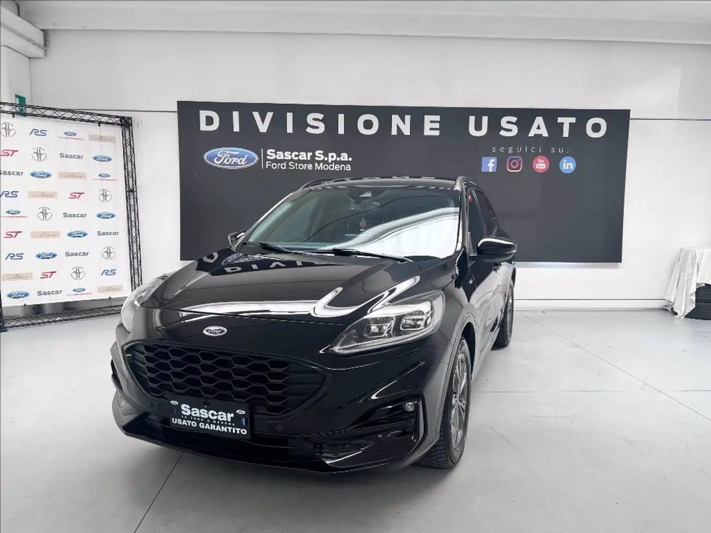 Ford Kuga 2.5 full hybrid ST-Line X 2wd 190cv cvt Nero - 1