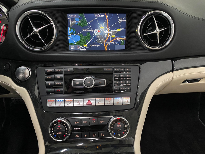 Mercedes-Benz SL 500 AMG Exclusive interrieur Camera Harman Kardon Airs — photo 24