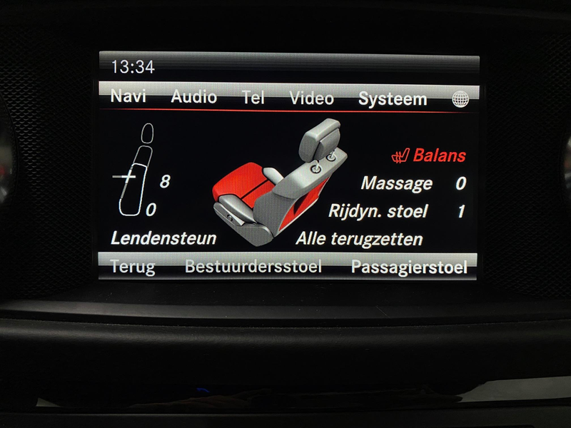 Mercedes-Benz SL 500 AMG Exclusive interrieur Camera Harman Kardon Airs — photo 10