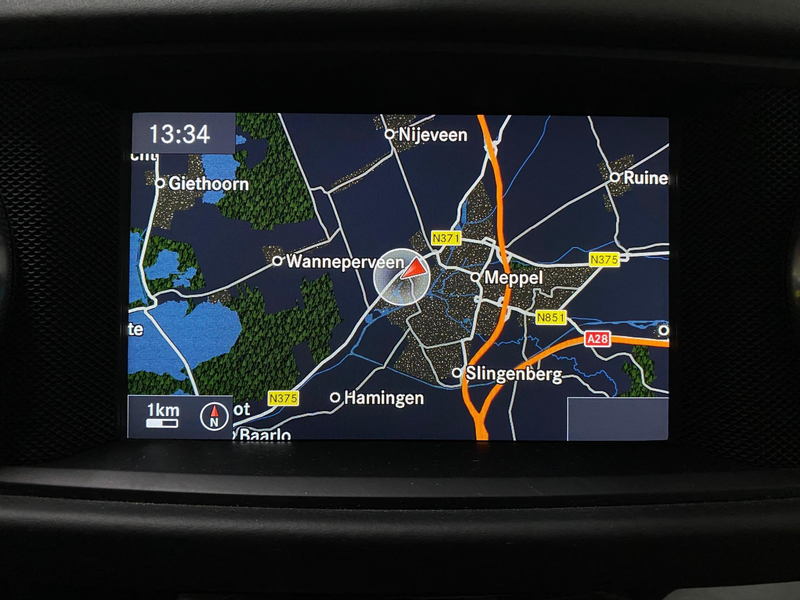 Mercedes-Benz SL 500 AMG Exclusive interrieur Camera Harman Kardon Airs — photo 25