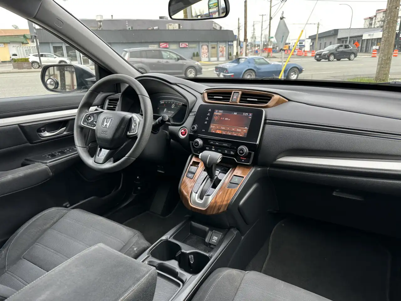 Honda CR-V снимка Honda CR-V